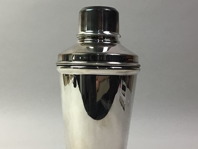 Lot 429 - GROUP OF PLATED WARE