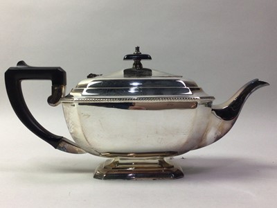 Lot 431 - COLLECTION OF PLATED WARE