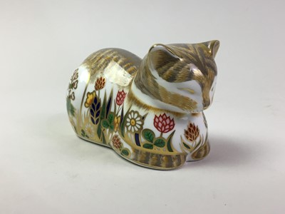 Lot 411 - CROWN DERBY PAPERWEIGHT