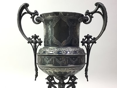 Lot 495 - GROUP OF SILVER PLATED ITEMS