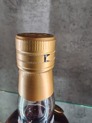 Lot 10 - SPRINGBANK 21 YEAR OLD HEDLEY G WRIGHT