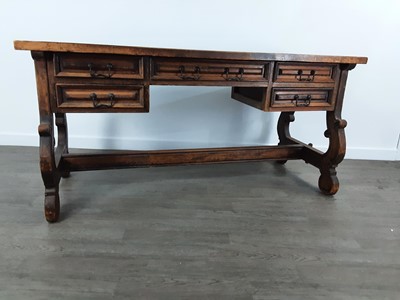 Lot 476 - PITCH PINE DESK