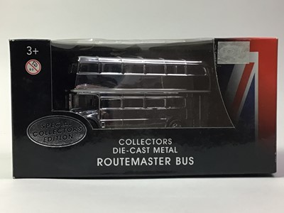 Lot 592 - COLLECTION OF MODEL VEHICLES