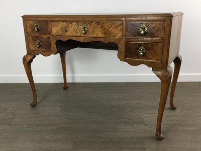Lot 616 - WALNUT QUEEN ANNE STYLE DRESSING TABLE