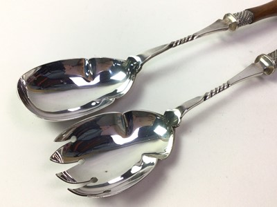 Lot 651 - PAIR OF SILVER PLATED SALAD SERVERS BY MAPPIN & WEBB