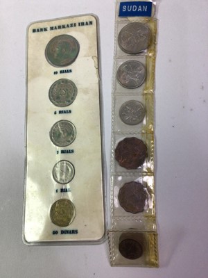 Lot 661 - COLLECTION OF GB AND INTERNATIONAL COINS