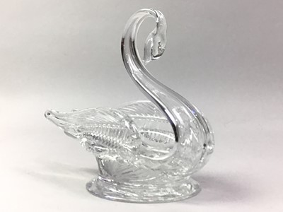 Lot 675 - EDINBURGH CRYSTAL SWAN AND OTHER GLASSWARE