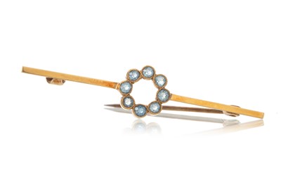 Lot 408 - AQUAMARINE AND PEARL PENDANT ALONG WITH A BAR BROOCH