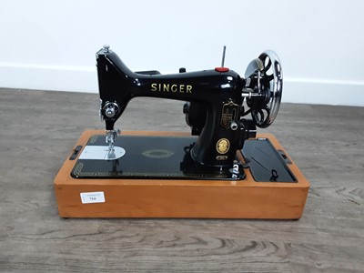 Lot 766 - SINGER SEWING MACHINE