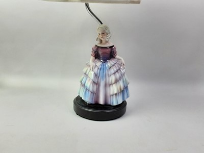 Lot 770 - FIGURAL TABLE LAMP