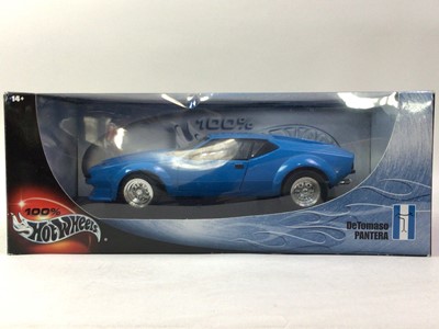 Lot 555 - HOTWHEELS