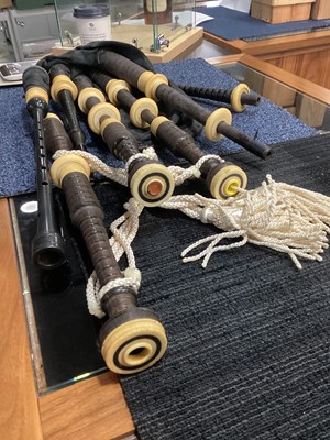 Lot 1055 - SET OF BAGPIPES