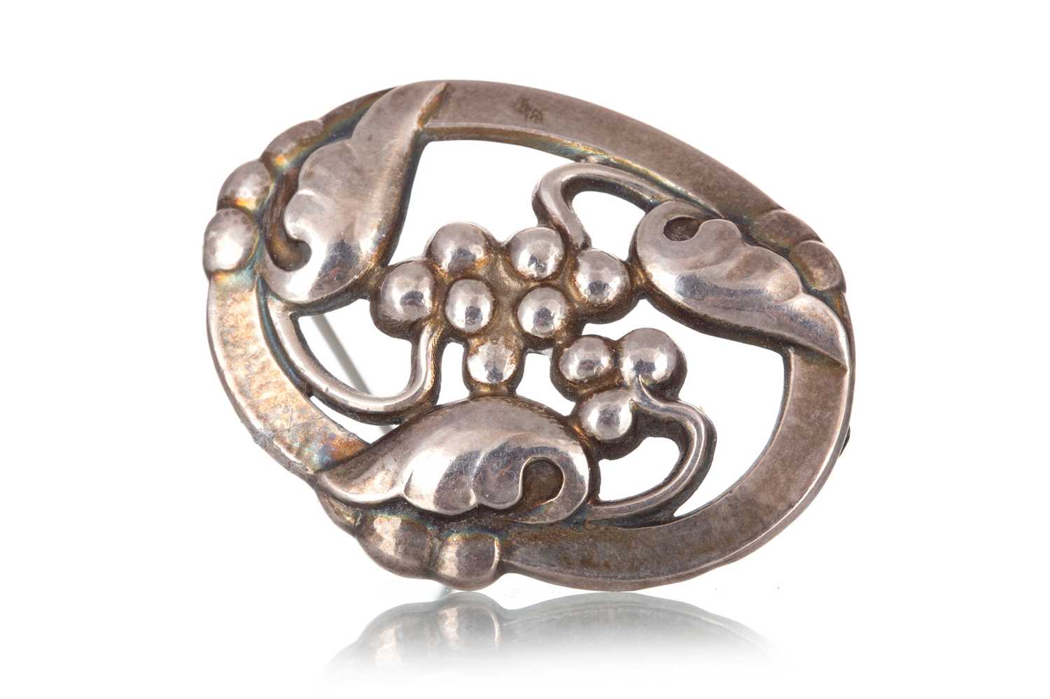 Lot 425 - GEORG JENSEN BROOCH