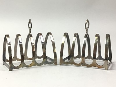 Lot 207 - PAIR OF GEORGE VI SILVER TOAST RACKS