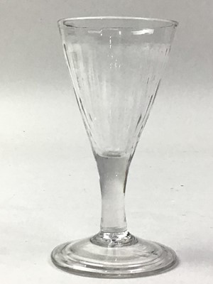 Lot 218 - GROUP OF GLASSWARE