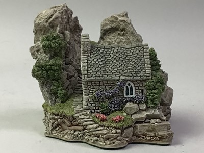 Lot 272 - GROUP OF LILLIPUT LANE MODELS