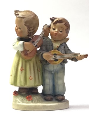 Lot 256 - HUMMEL FIGURES