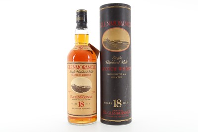 Lot 134 - GLENMORANGIE 18 YEAR OLD 1980S 75CL