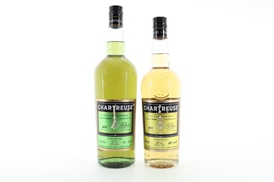 Lot 124 - CHARTREUSE GREEN LABEL 1L AND YELLOW LABEL