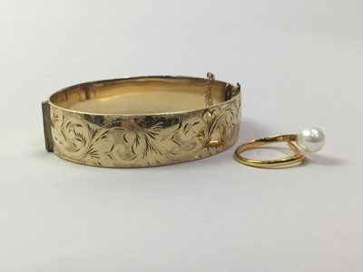 Lot 303 - GROUP OF JEWELLERY