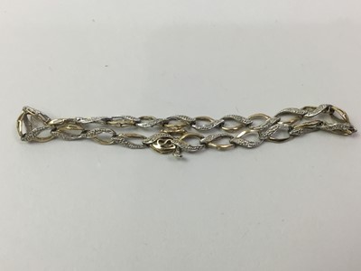 Lot 349 - NINE CARAT GOLD BRACELET