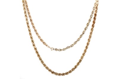 Lot 562 - NINE CARAT GOLD ROPETWIST CHAIN