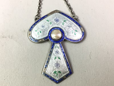 Lot 402 - CHARLES HORNER SILVER PENDANT