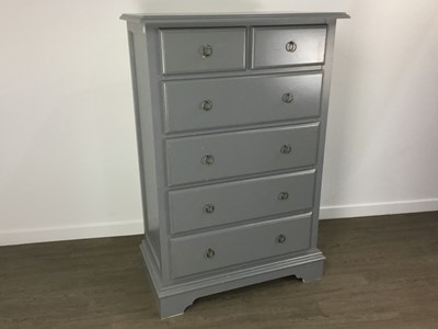 Lot 458 - MODERN CHEST OF DRAWERS