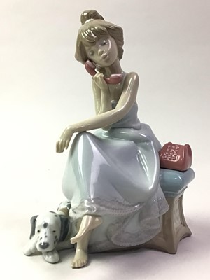 Lot 419 - GROUP OF LLADRO FIGURES