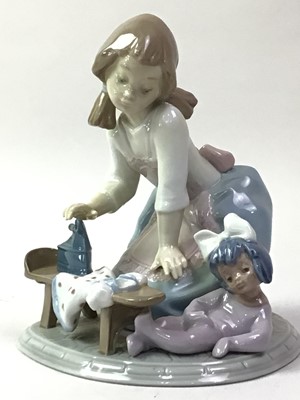 Lot 420 - GROUP OF LLADRO FIGURES