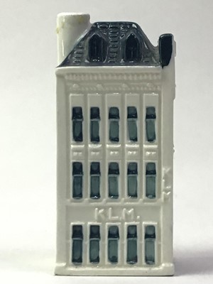 Lot 425 - GROUP OF KLM BOLS DECANTERS