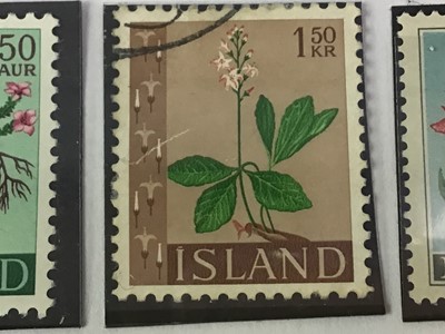 Lot 476 - GROUP OF STAMPS