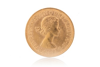 Lot 84 - ELIZABETH II GOLD SOVEREIGN