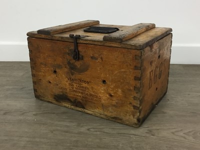 Lot 503 - EARLY 20TH CENTURY EGG BOX