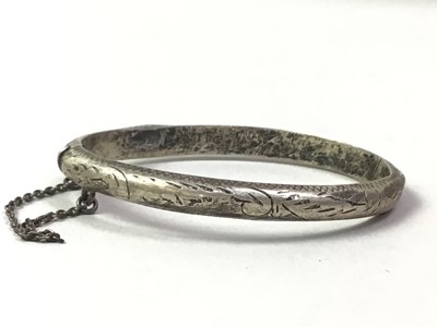 Lot 525 - GROUP OF SILVER JEWELLERY