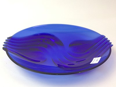 Lot 520 - FRENCH BLUE GLASS DISH