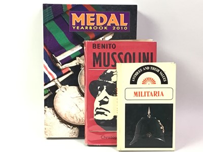 Lot 490 - GROUP OF MILITARIA REFERENCE BOOKS