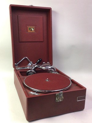 Lot 611 - HIS MASTERS VOICE RECORD PLAYER