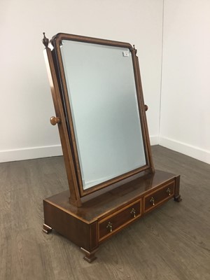 Lot 598 - EDWARDIAN MAHOGANY INALID DRESSING MIRROR