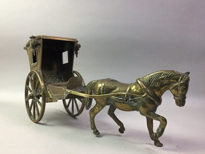 Lot 650 - COLLECTION OF BRASS ITEMS