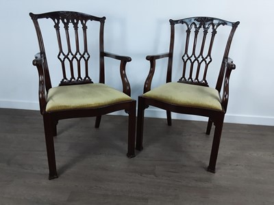 Lot 70 - SET OF EIGHT REPRODUCTION MAHOGANY DINING CHAIRS