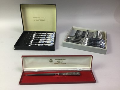 Lot 138 - COLLECTION OF VINERS AND OTHER CUTLERY