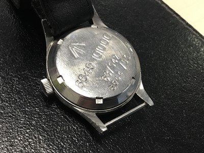 Lot 855 - OMEGA STAINLESS STEEL MANUAL WIND MILITARY WATCH