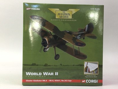 Lot 264 - COLLECTION OF DIE CAST AVIATION MODELS