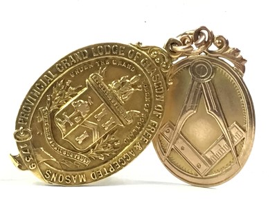 Lot 536 - FIFTEEN CARAT GOLD MASONIC JEWEL