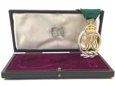 Lot 535 - GEORGE VI DECORATION FOR OFFICERS OF THE ROYAL NAVAL RESERVE