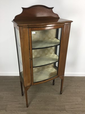 Lot 342 - EDWARDIAN MAHOGANY DISPLAY CABINET