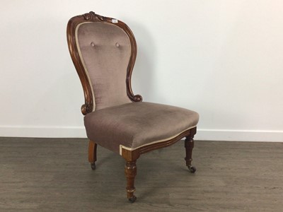 Lot 355 - EDWARDIAN MAHOGANY CHAIR