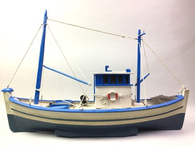 Lot 381 - GROUP OF MODEL SAILING VESSELS