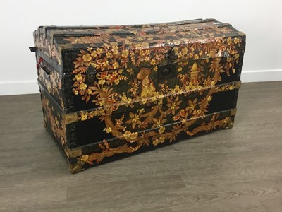 Lot 471 - VINTAGE CABIN TRUNK